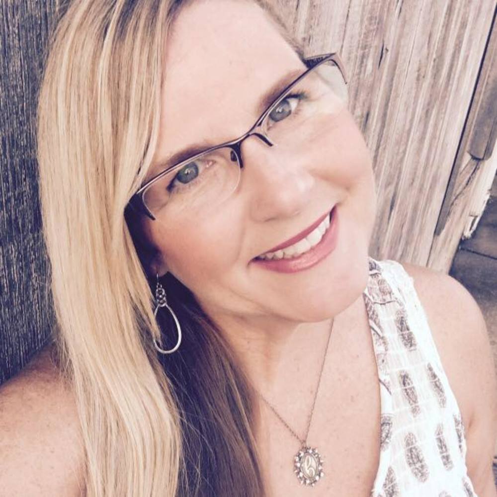 Meet your Posher, Cindy